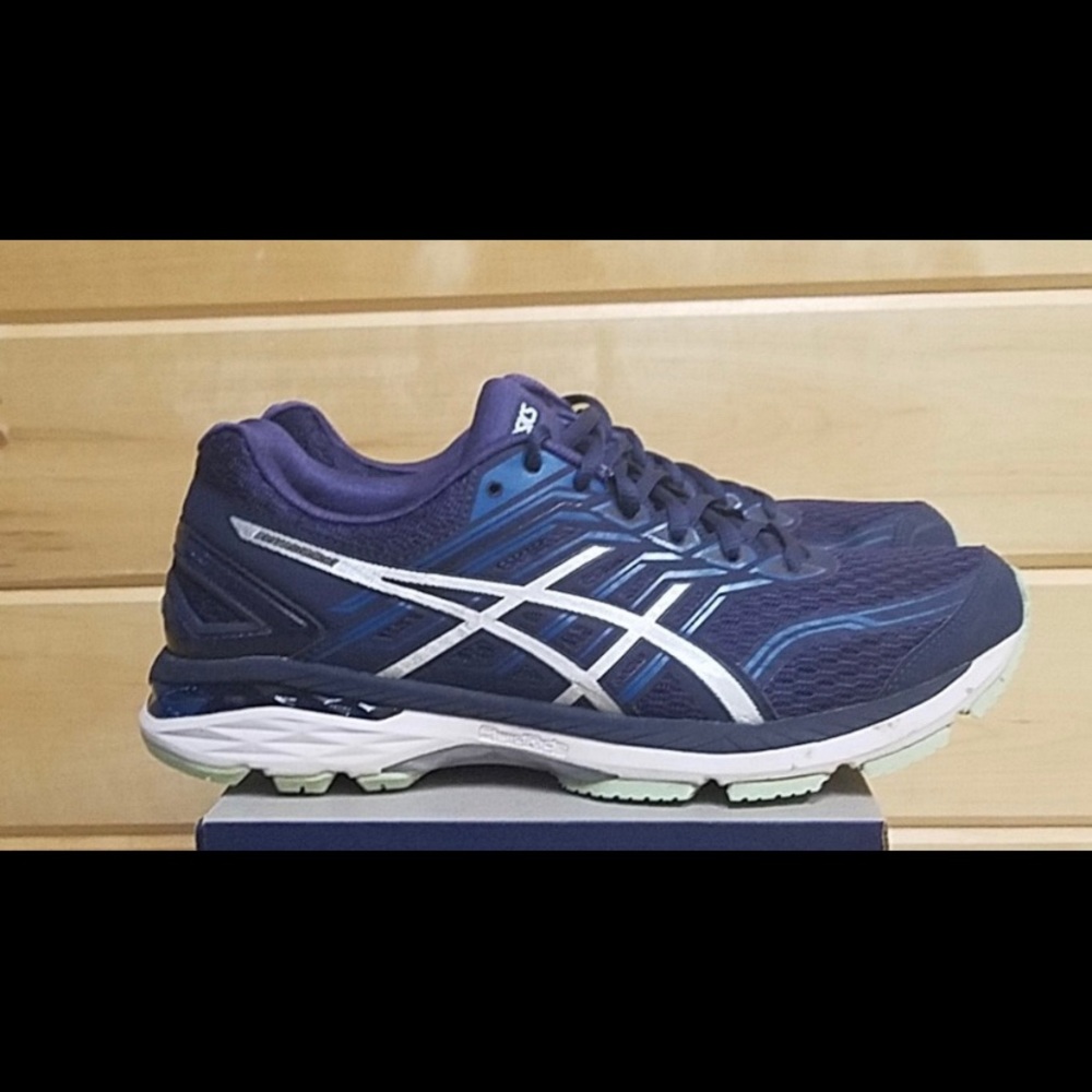 Asics GT-2000 5